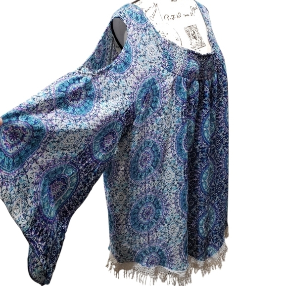 Cato Woman Cold Shoulder Blouse - Picture 4 of 6